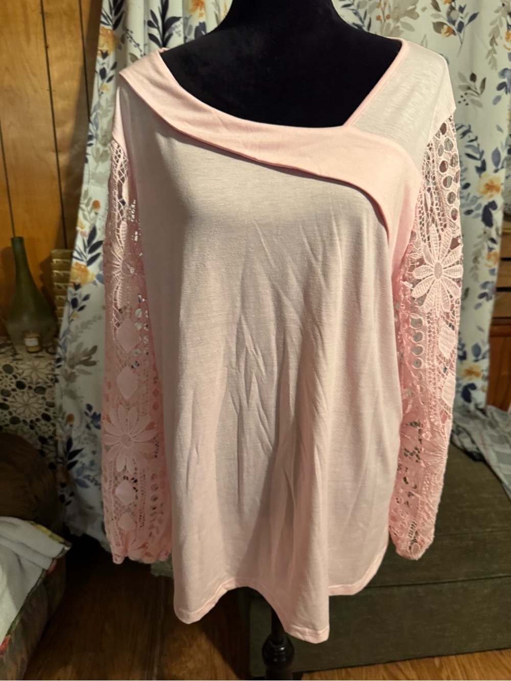 Delicate Pink Lace-Sleeve Boatneck Tunic